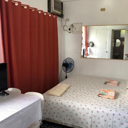 The Mansion - 2 Pax Solo Budget Room Near Airport Terminal Manila Exterior photo